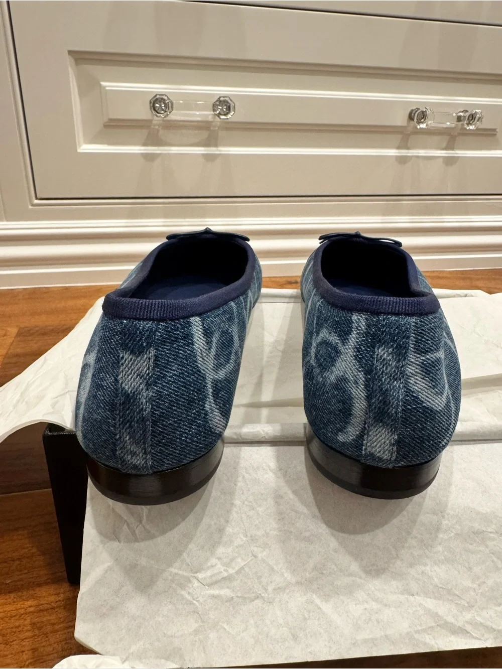 Chanel 2023 Printed Denim Blue White CC Logo Bow Tie Ballet Ballerina Flat